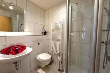 Ferienhaus für 2 Personen in Warnemünde, Rostock und Umgebung, Bild 3