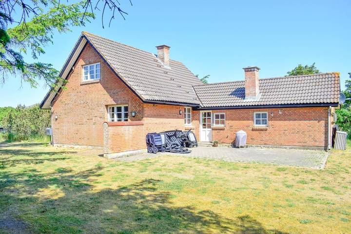 Villa for 6 personer, med Terrasse i Vedersø Klit