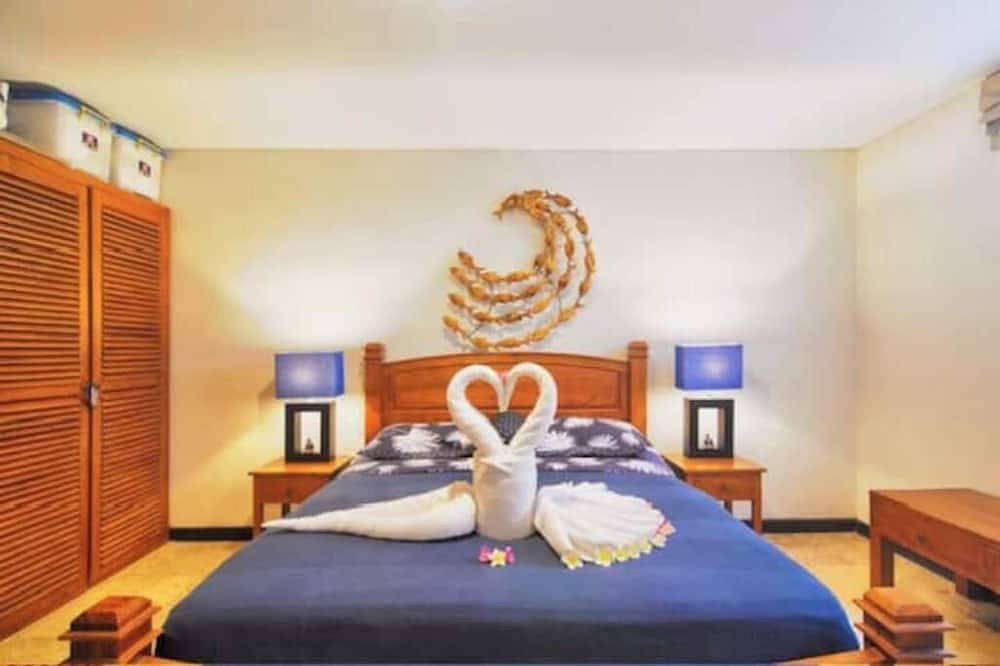 Holiday home Bali super apartment ground floor in Baarle-Nassau, Noord-Brabant