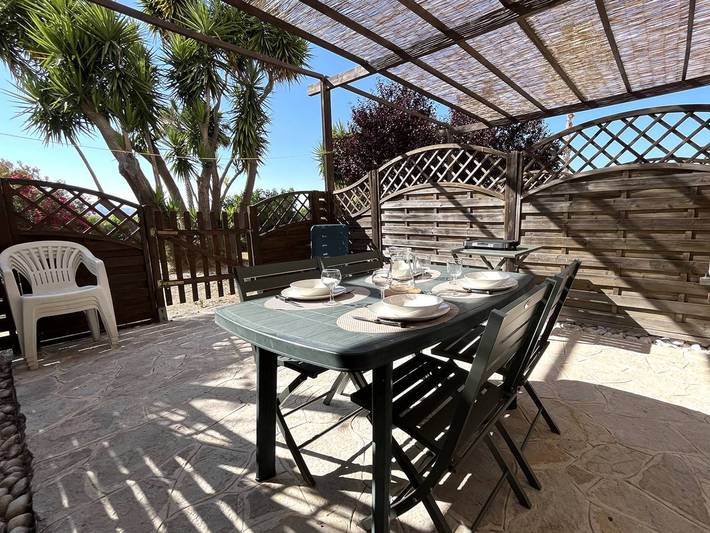 Apartamento de vacaciones para 4 personas, con terraza y piscina - 1