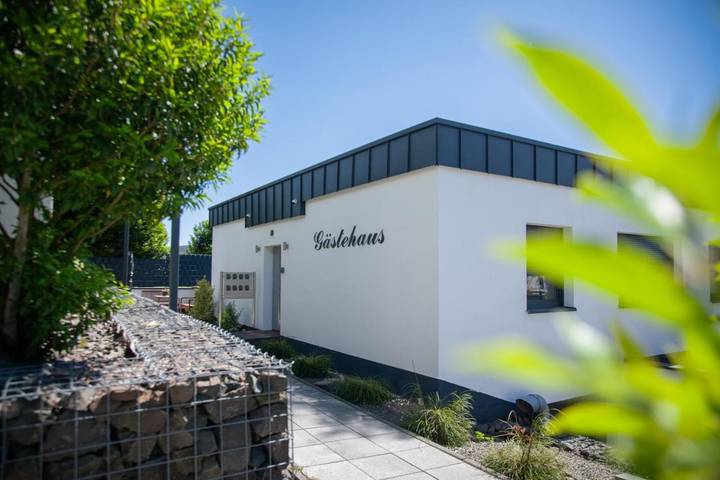 Hotel für 2 Personen, mit Terrasse und Garten sowie Sauna in Ruwer