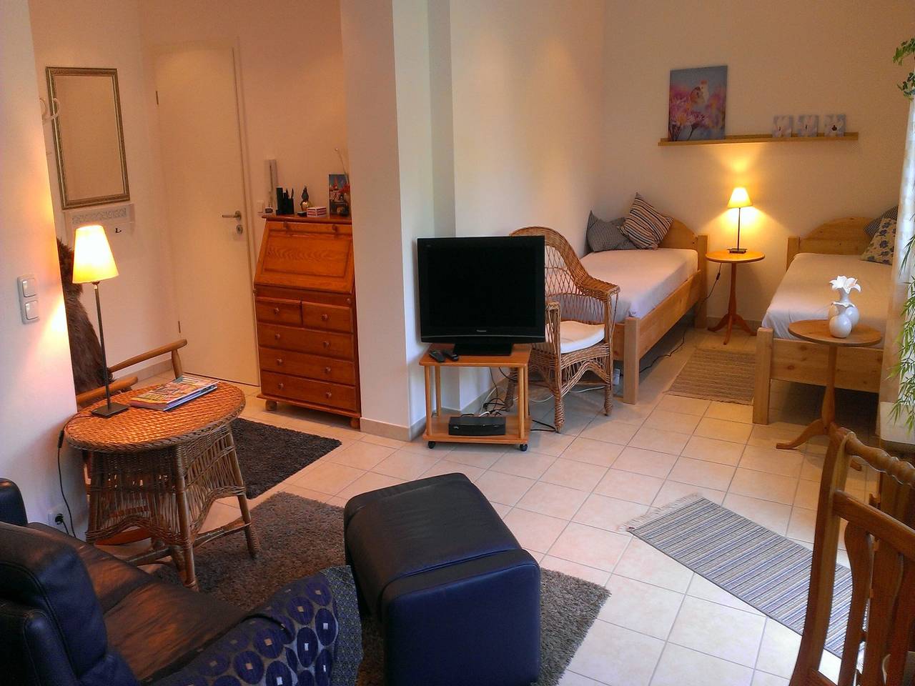 Ganzes Studio, Ferienwohnung 'Schwanbergblick' in Mainbernheim, Fränkisches Weinland