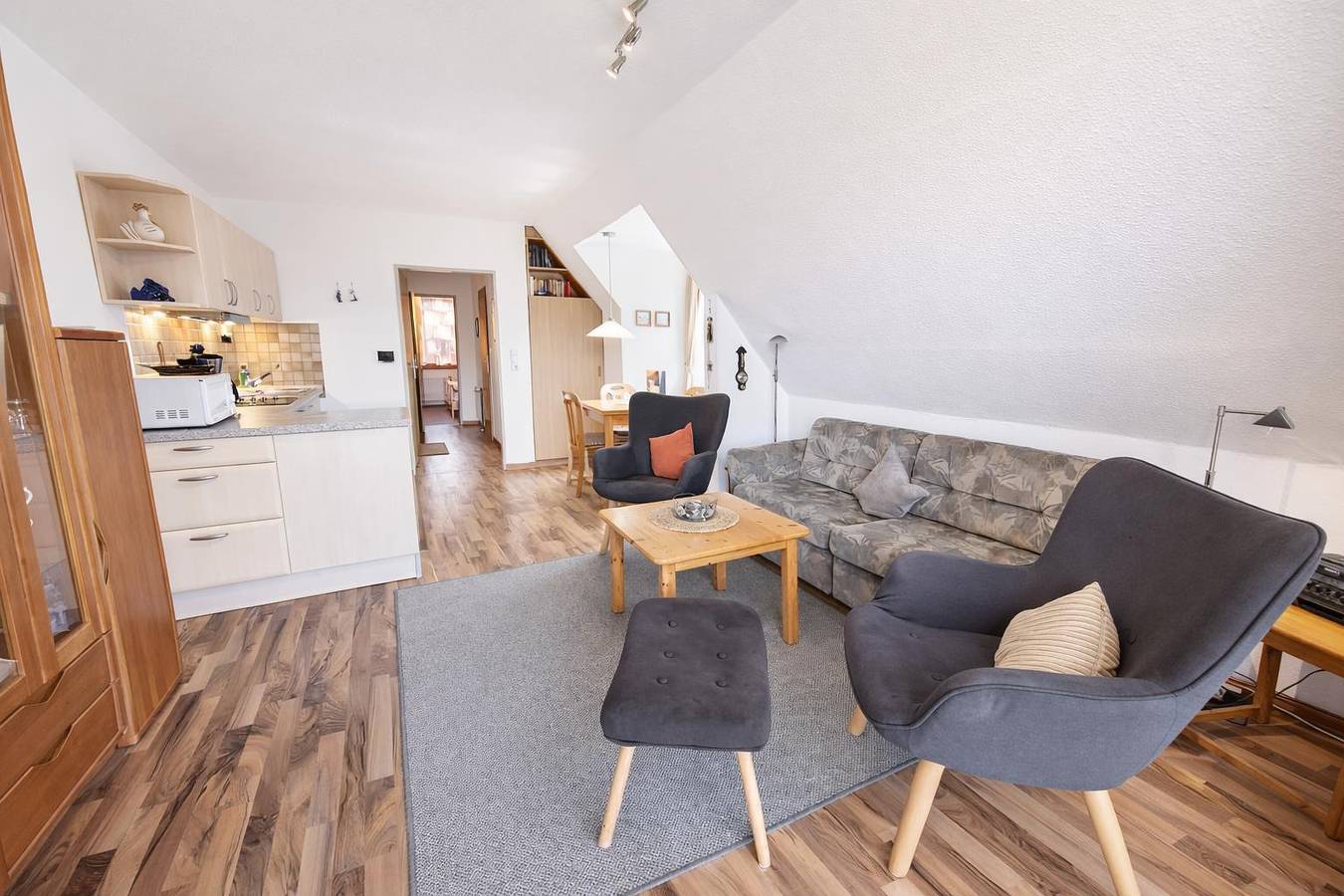Ganze Ferienwohnung, Ferienwohnung "Seebär" - mit Flair und Balkon im schönen Ort Werdum in Werdum, Landkreis Wittmund
