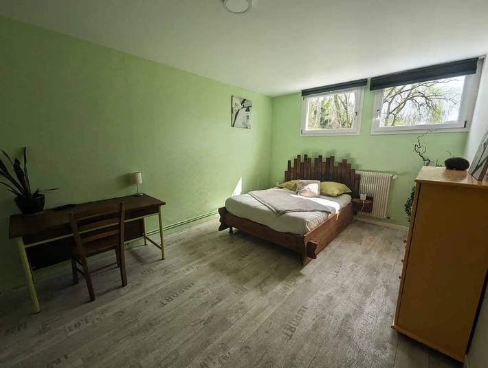Gîte pour 12 personnes, avec jardin dans Lac de la Mouche - 3