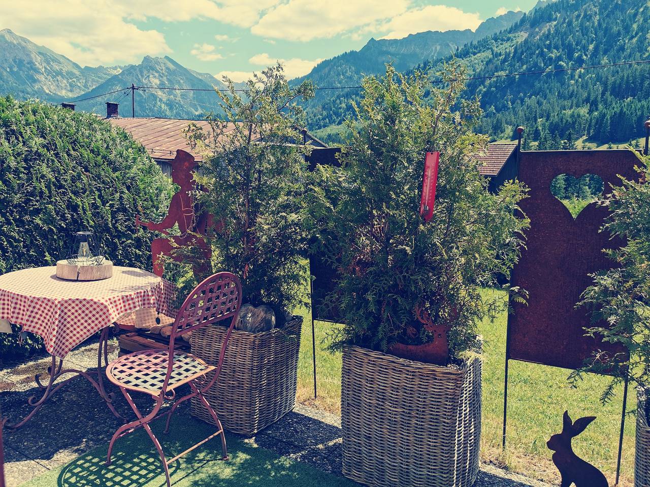 Appartement 'Allgäu Fewo Hüttenflair Bergblick' met Uitzicht op de Bergen, Privéterras en Wi-Fi, foto 11