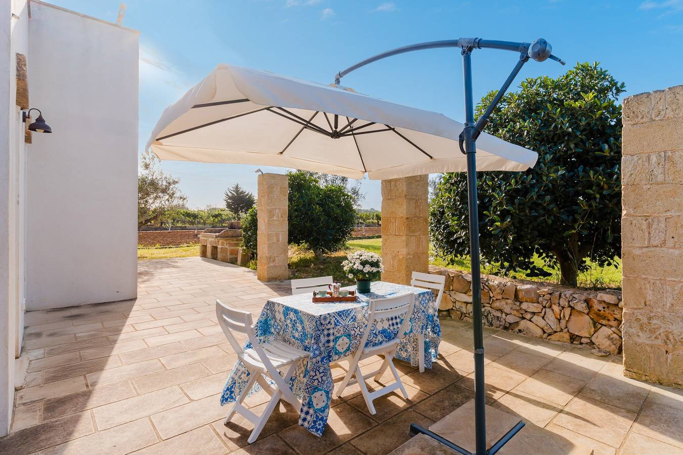 Villa 'Dimora Balu'' with Sea View, Wi-Fi and Air Conditioning in Parabita, Gulf of Taranto