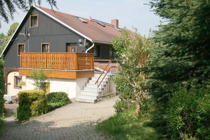 Ferienwohnung für 4 Personen, mit Ausblick und Terrasse, kinderfreundlich in Sebnitz - 3