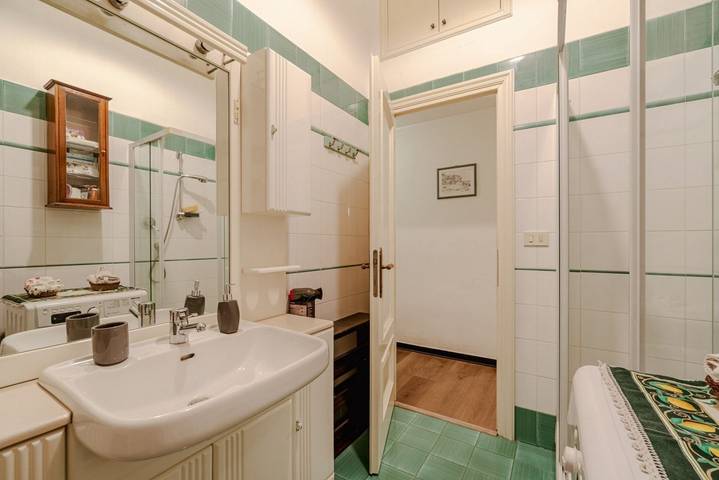 Appartamento intero, GuestHost - Classy Flat with Terrace near Corvetto in Genova (Città), Genoa