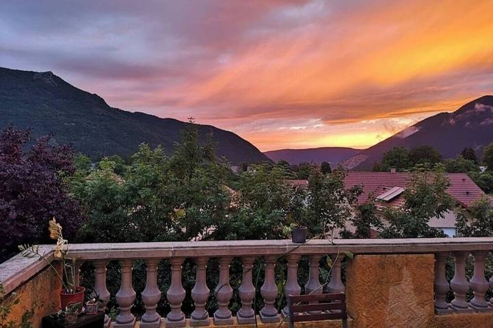 Appartement de vacances pour 7 personnes, avec balcon et jardin