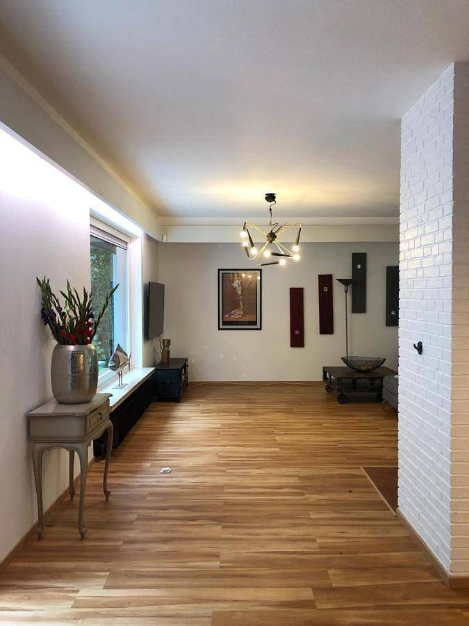 Ferienwohnung für 6 Personen, mit Balkon und Whirlpool sowie Terrasse und Garten in Flensburg