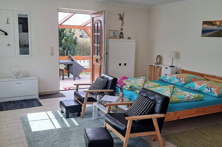 Ferienwohnung für 2 Personen, mit Whirlpool und Terrasse sowie Garten in Neukalen - 2