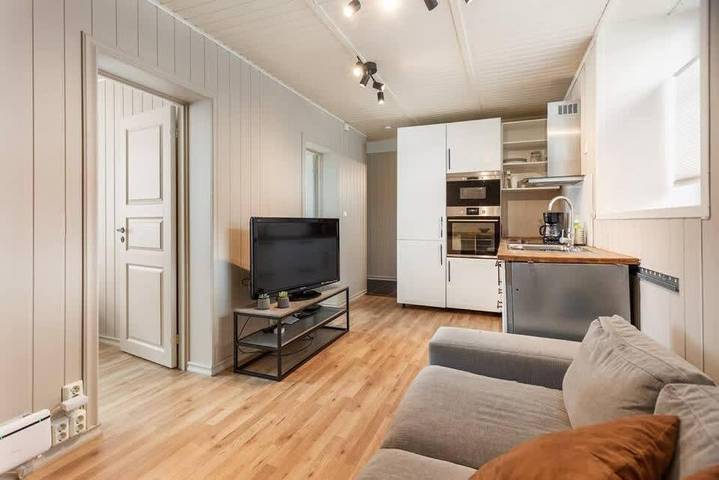 Ferienwohnung für 4 Personen, mit Terrasse und Garten in Bergen