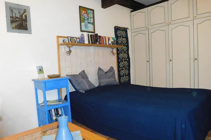 Gîte pour 2 personnes, avec jardin et jacuzzi à Lodève - 3