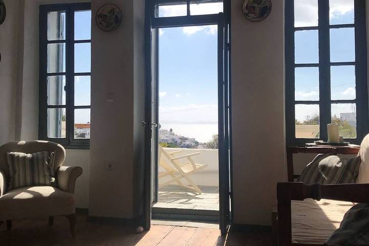 Location de vacances pour 6 personnes, avec jardin et balcon dans Apollonia