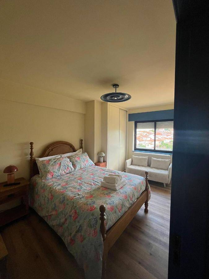 Gîte pour 4 personnes, avec Balcon ainsi que Terrasse et Vue à Bragança - 3