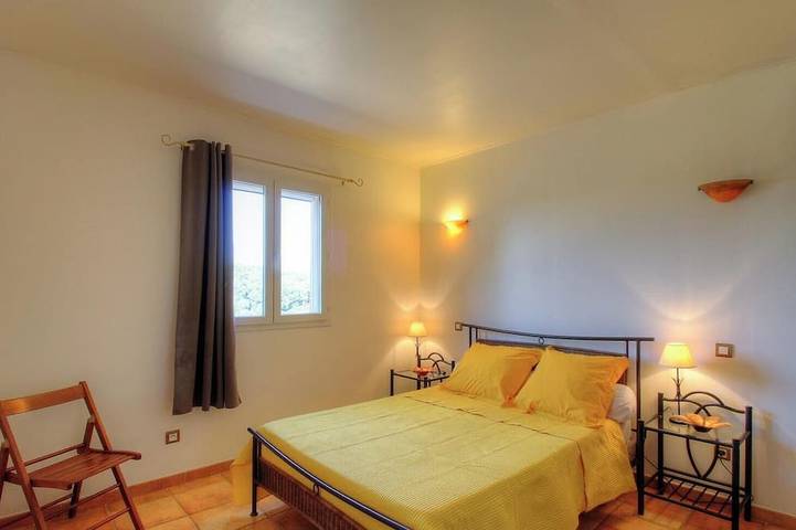 Location de vacances pour 4 personnes, avec jardin dans Filitosa - 2