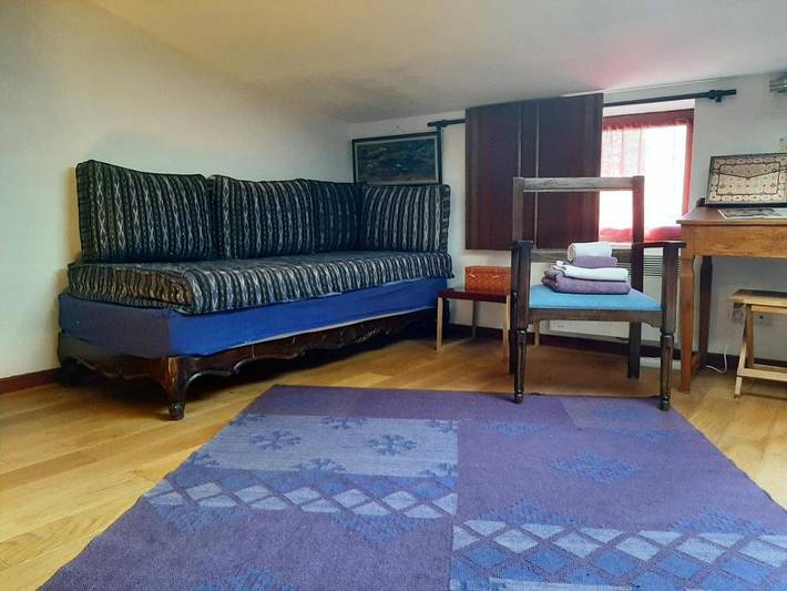 Chambre d’hôte pour 4 personnes, avec Terrasse ainsi que Jardin et Vue à Clermont-Ferrand - 2