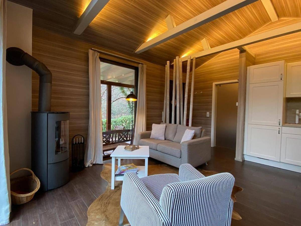 Chalet Seeblick With Lake View And Private Sauna in Heimbach, Rureifel (Nordrhein-westfalen)
