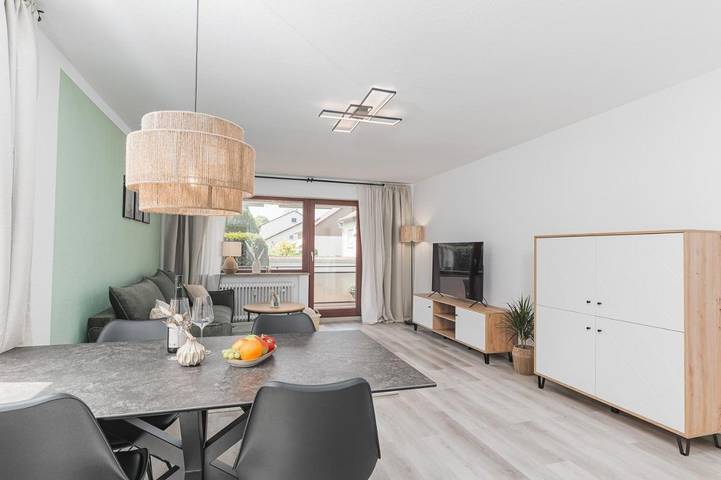 Ferienwohnung für 4 Personen, mit Balkon und Garten in Waiblingen