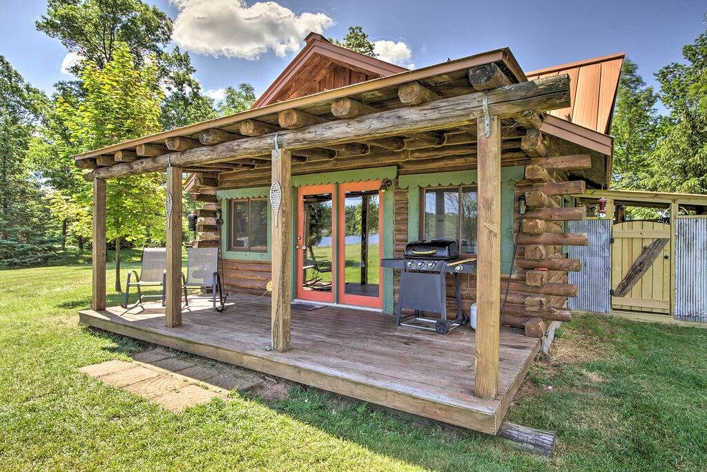 Private Island Escape < 6 Mi to Sand Valley Golf in Adams County (WI)