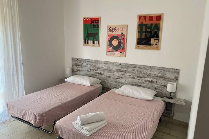 Appartement entier, Family apartment on the Adriatic - 5 min to the beach, terrace, parking lot. in Lido di Fermo, Fermo