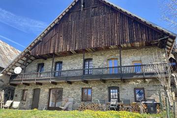 Chalet pour 12 personnes, avec balcon et jardin, animaux acceptés à Saint-Jean-d'Arves