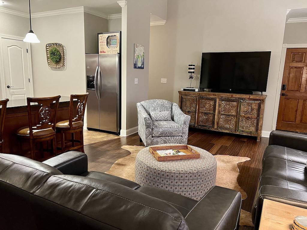 Ganze Wohnung, Easy Walk to Swayze; 3Bed 2Bath; Noon Check-in/3:00 Check-out; Pickleball Courts in Oxford (MS), Lafayette County