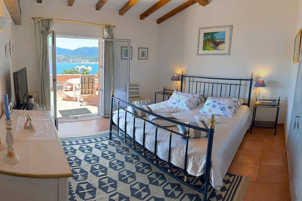 Chambre Hote  charme Alize vue panoramique mer in Olmeto, Arrondissement de Sartène
