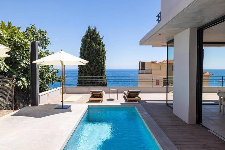 Villa pour 6 personnes, avec piscine ainsi que vue et balcon à Roquebrune-Cap-Martin - 2