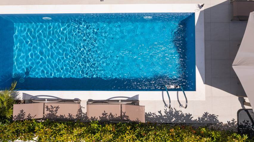 Villa pour 6 personnes, avec terrasse et jardin à Klimno - 2