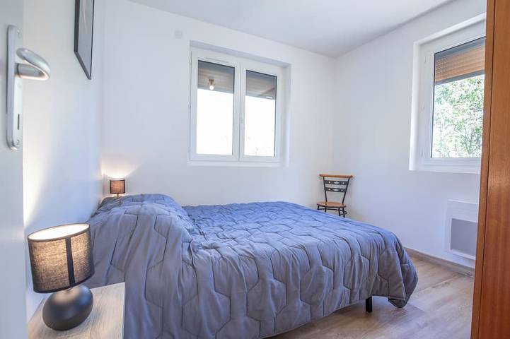 Appartement entier, Appartement tout équipé  de 4 chambres pour 8 personnes a Gavarnie. in Gavarnie, Parc national des Pyrénées