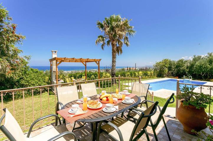 Villa voor 8 personen met tuin in Rethymno (City), Rethymno en omgeving