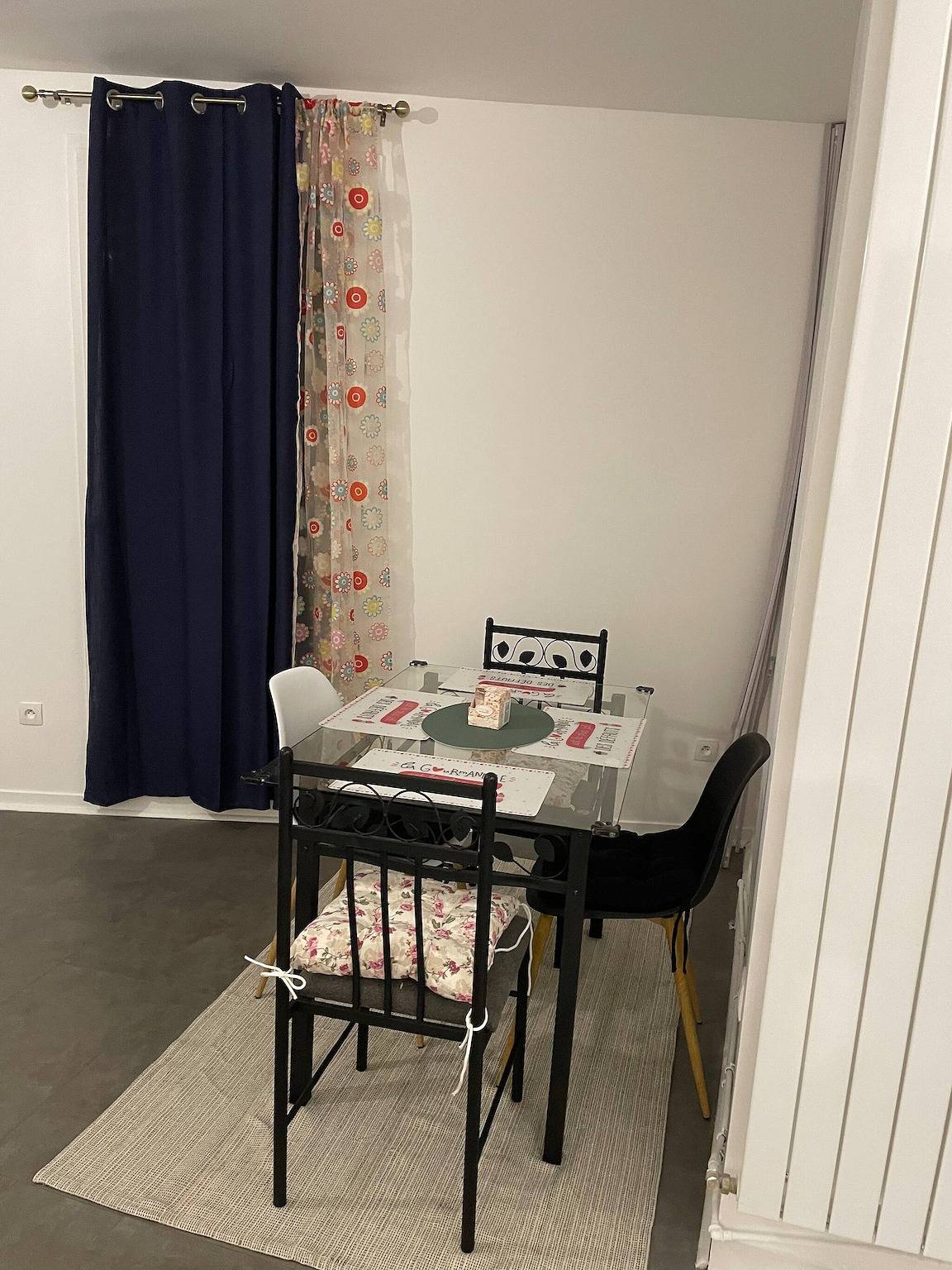 Appartement de vacances entier, Vacances de Jana à Paris in Arcueil, Val-de-Marne