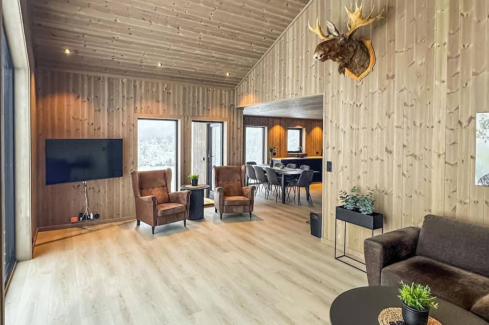 Tolles Haus mit 4 Schlafzimmern in. in Ljosland, Åseral