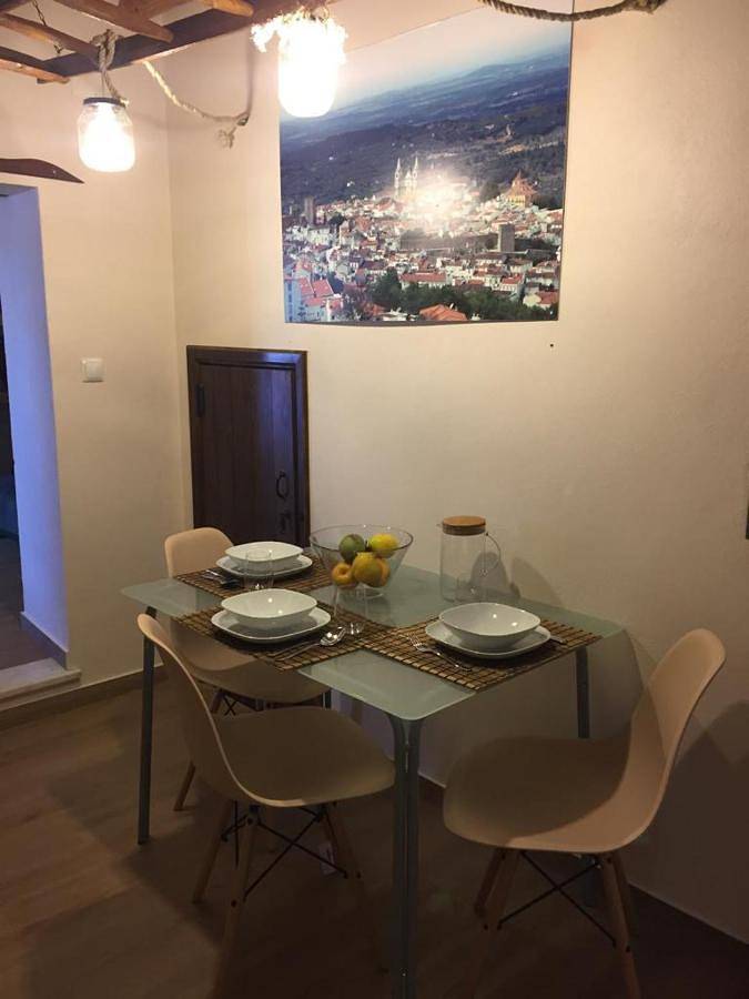 Location de vacances pour 4 personnes, avec terrasse et jardin à Portalegre - 2
