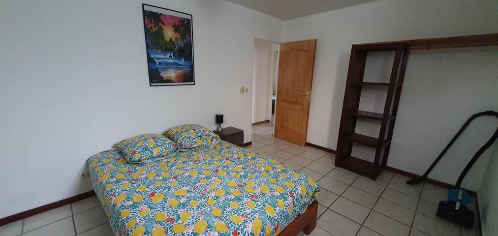 Location de vacances pour 8 personnes, avec jardin et terrasse dans Sainte-Anne (Reunion) - 2