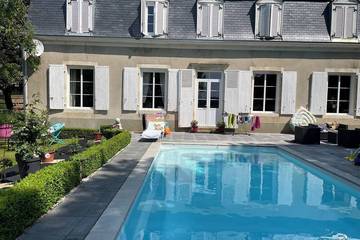 Chambre d’hôte pour 12 personnes à Étival-lès-le-Mans