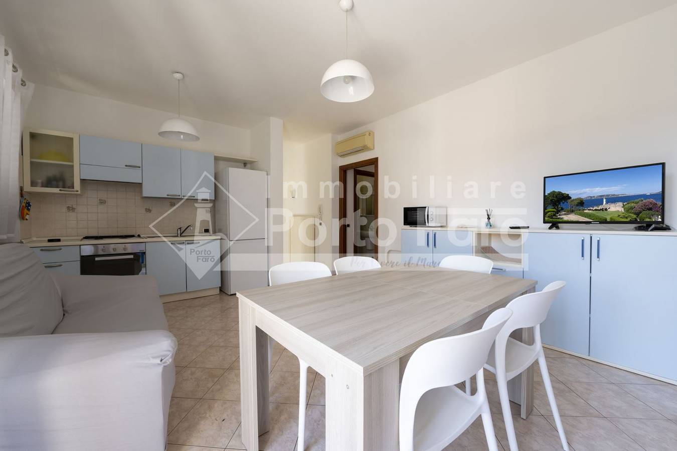 Entire holiday apartment, Holiday apartment for 6 people in Palau (town), Palau (Sardinia)