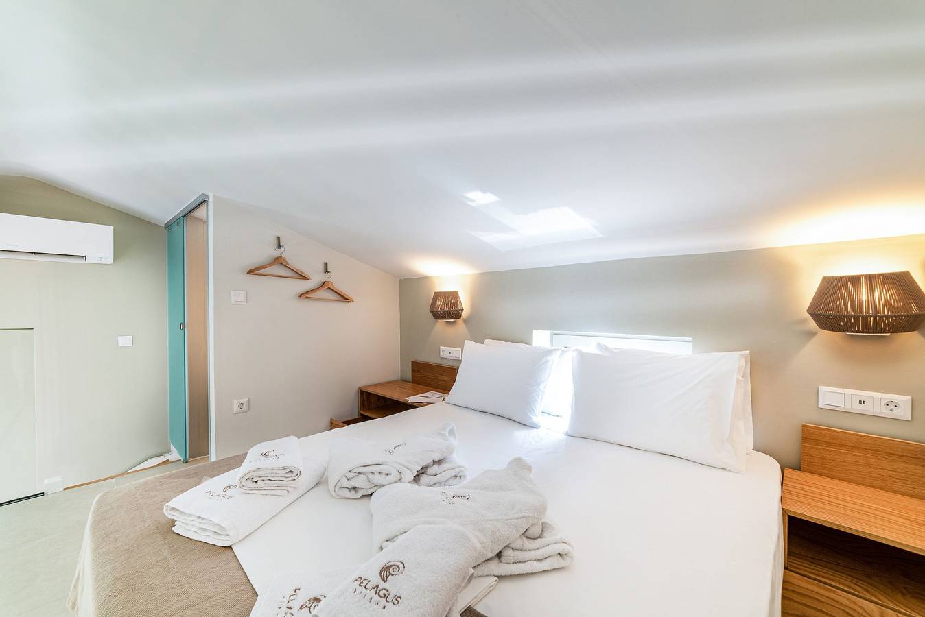 Pelagus Loft Villa I in Polychrono, Cassandra