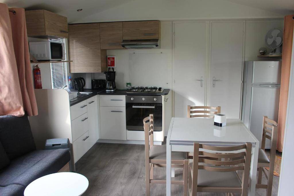 Mobil home 430 in Saint-Hubert-des-Biards, Région de Bayeux