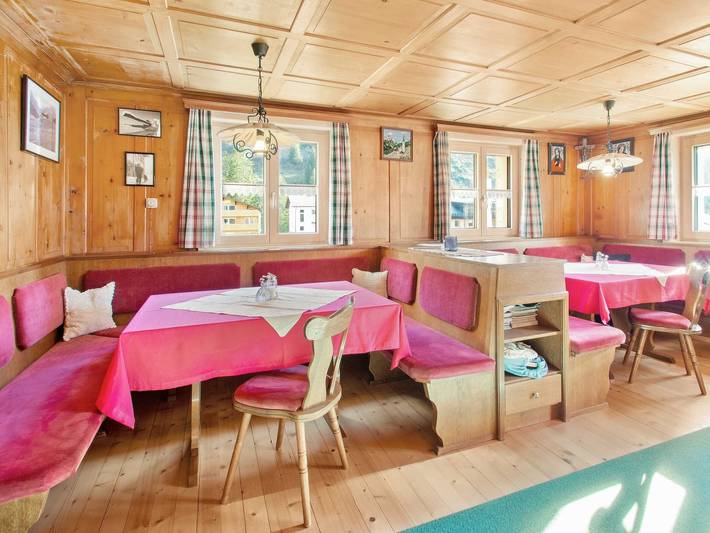 Ferienwohnung für 3 Personen, mit Garten und Sauna in Schröcken - 4