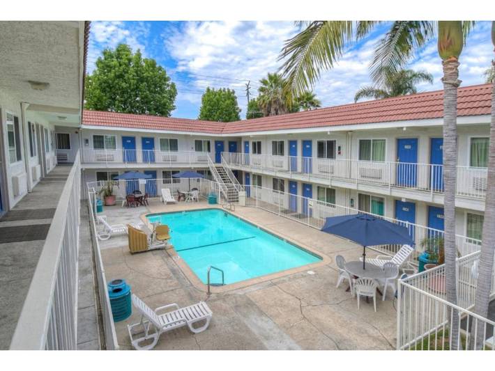 Apartamento entero, 2 Camas Completas | Ada/tina in Costa Mesa, Condado de Orange