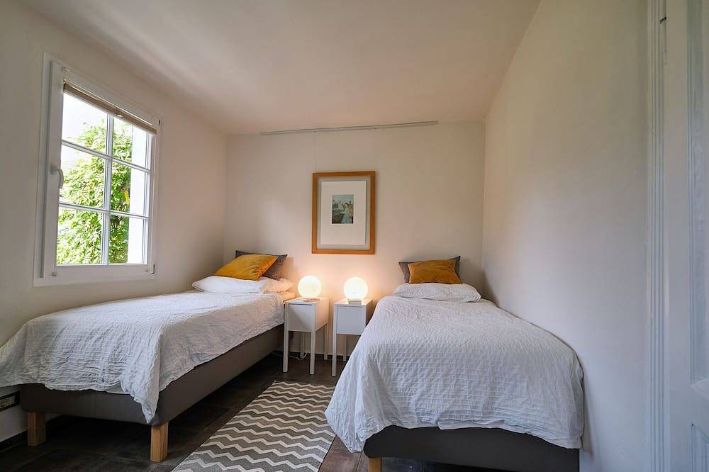 Ganze Wohnung, Ferienwohnung im Fachwerkhof 'Haus in Bewegung' in Neunkirchen-Seelscheid, Rhein-Sieg-Kreis