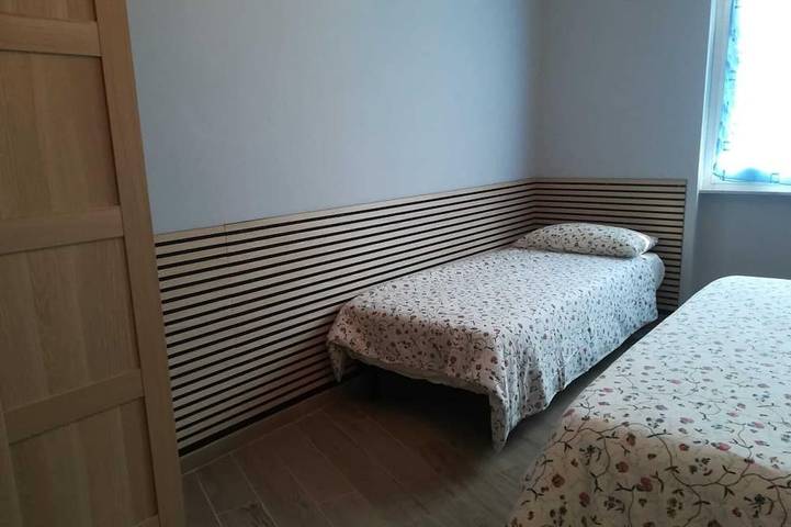 Ganze Wohnung, Genoa Pegli, apt. near waterfront, terrace, balcony in Ponente (Genova), Genua