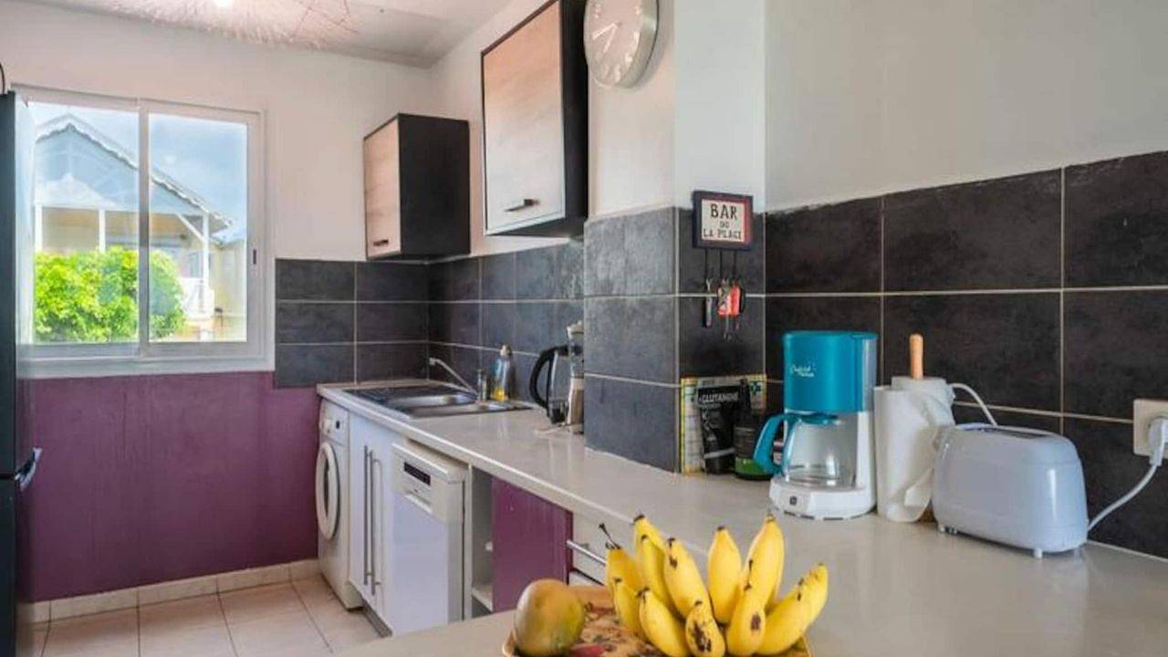 Entire holiday apartment, Ferienwohnung für 4 Personen (70 m²) in Le Moule, Guadeloupe (Caribbean)