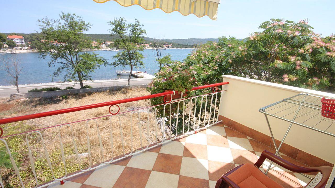 Ganze Ferienwohnung, Ferienwohnung für 4 Personen (37 m²) in Veli Rat in Veli Rat, Dugi Otok