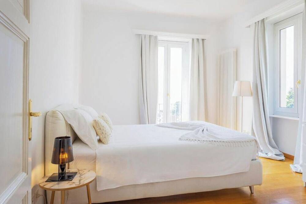 Ganze Wohnung, Villa Magnolia Acqua Boutique Apartment in Muralto, Tessiner Alpen