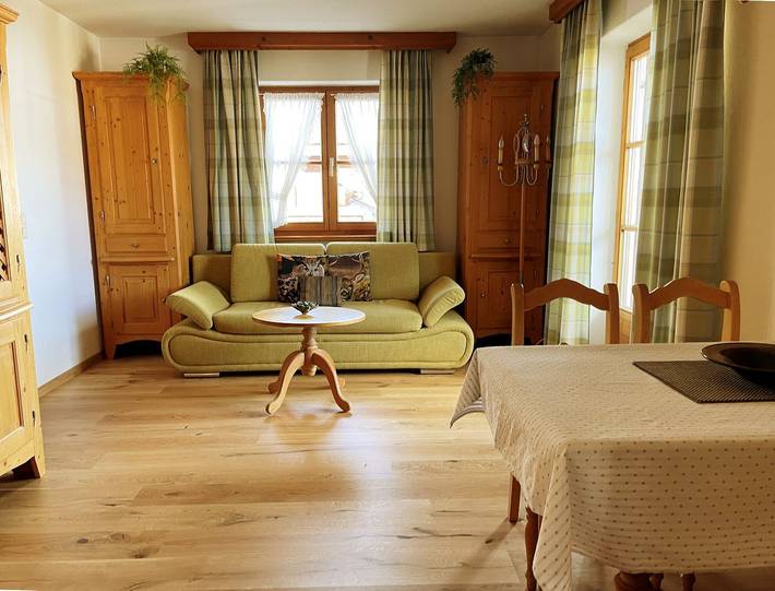 Ferienwohnung für 4 Personen, mit Pool und Balkon sowie Sauna und Whirlpool in Bolsterlang - 2