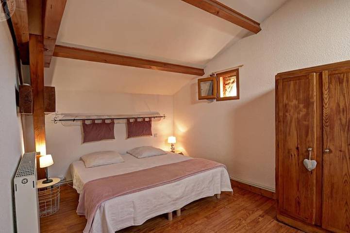 Gîte pour 6 personnes, avec jardin à Les Salles - 3