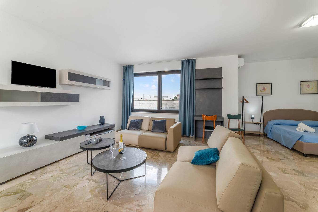 Charmantes Hotel-Apartment mit Pool und Parkplatz in der Nähe von Melpignano in Cursi, Lecce Provinz